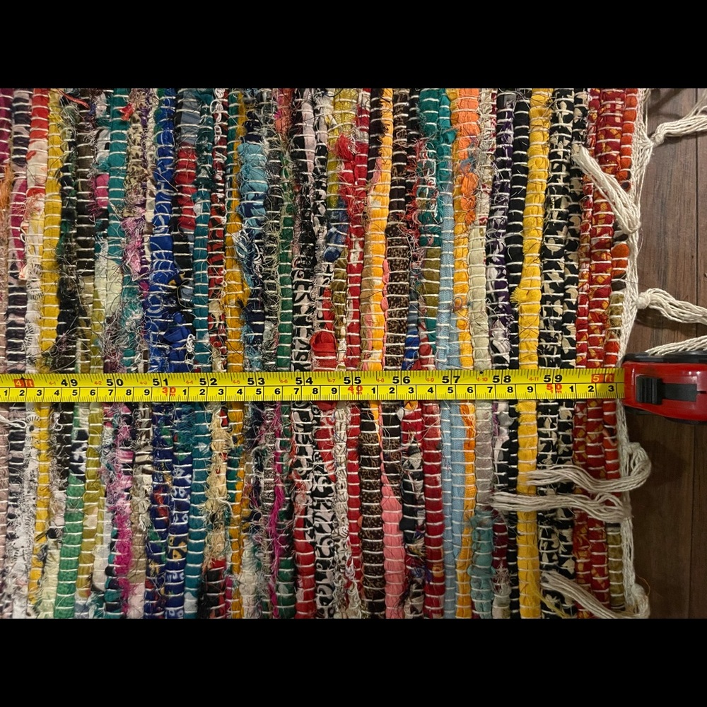 Multi color area rug - Picture 2 of 3